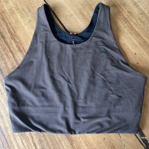 Tracksmith Turnover Crop L